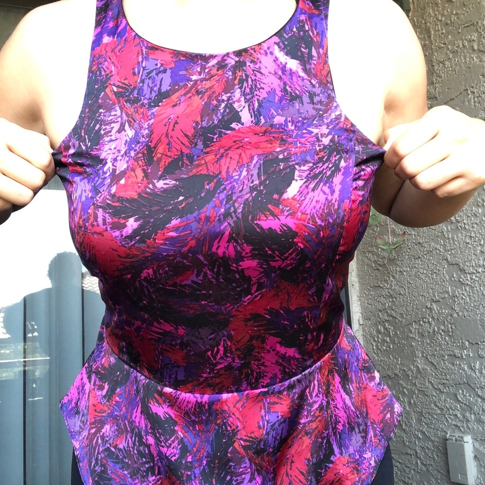 Colorful Peplum Top - Picture 5 of 6